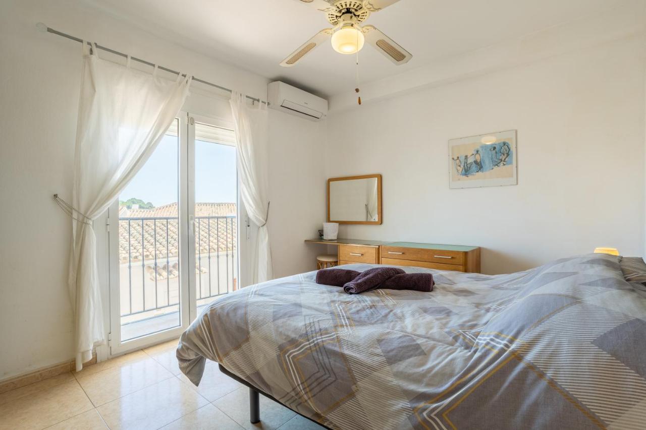 Casa Bonita-Overlooking The Sea Нерха Екстериор снимка
